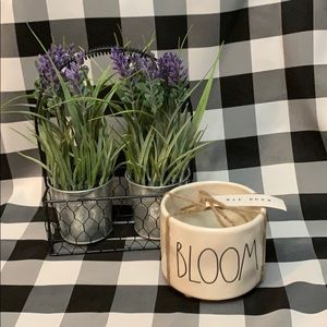 Rae Dunn “BLOOM” planter